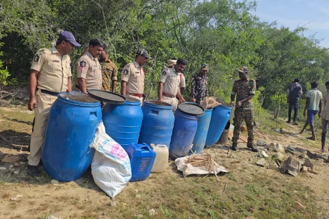 కుప్పంలో 5,000 లీటర్ల బెల్లం ఊట ధ్వంసం కుప్పంలో 5,000 లీటర్ల బెల్లం ఊట ధ్వంసం