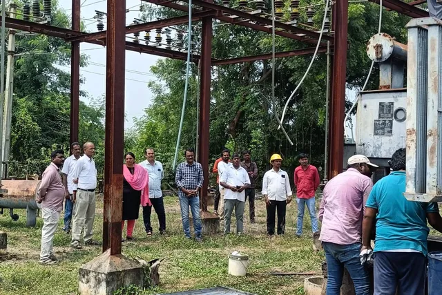 రైతులు, ప్రజలు పరిశ్రమల సౌకర్యార్థం ట్రాన్స్ఫార్మర్ మంజూరు