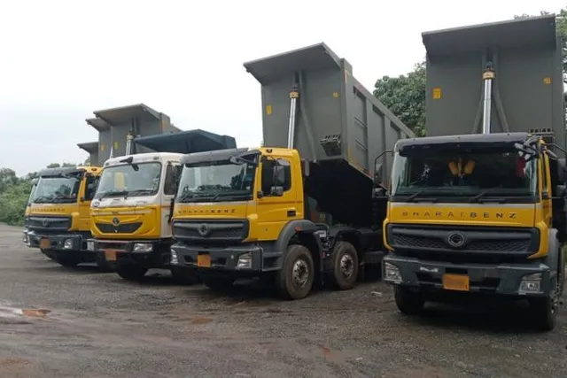 கனிமவள லாரிகளில் ஜிபிஎஸ் பொருத்த அக்.31 வரை கால அவகாசம் நீட்டிப்பு! கனிமவள லாரிகளில் ஜிபிஎஸ் பொருத்த அக்.31 வரை கால அவகாசம் நீட்டிப்பு!