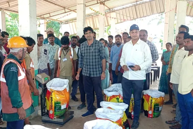 జె.ఆర్.పురంలో క్లాప్ మిత్రులకు వర్మి కంపోస్టుపై శిక్షణ