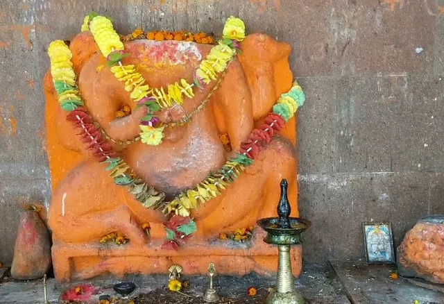 తల లేని గణేష్ విగ్రహం.. ఎక్కడుందో తెలుసా?