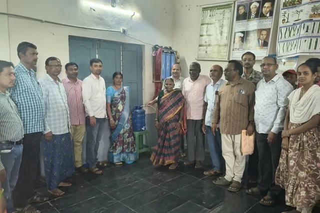 మాణిక్యారం పాఠశాలకు వాటర్ ప్యూరిఫైయర్ వితరణ