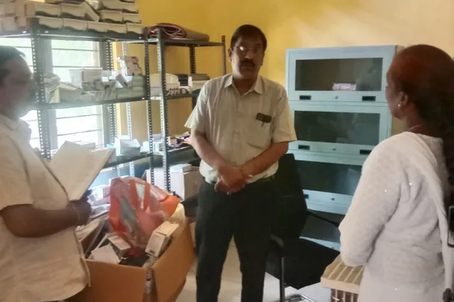 ఆరోగ్య ఉపకేంద్రాన్ని సందర్శించిన డీఎంహెచ్ఓ నరేందర్ రాథోడ్ ఆరోగ్య ఉపకేంద్రాన్ని సందర్శించిన డీఎంహెచ్ఓ నరేందర్ రాథోడ్