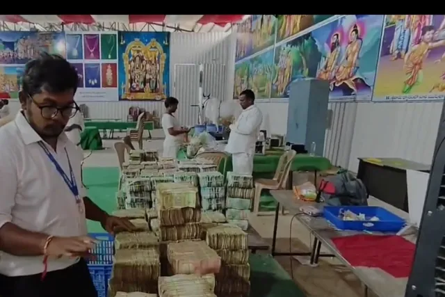భద్రాచలం రామాలయ హుండీలో రూ.2.12 కోట్లు నగదు, బంగారం, వెండి కానుకలు