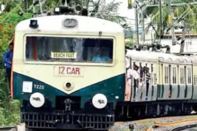 தாம்பரம் - சென்னை கடற்கரை புறநகர் ரயில் சேவை நாளை ரத்து