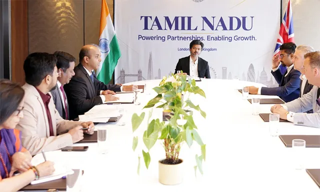 தமிழ்நாடு முதல்வர் இங்கிலாந்து பயணம்: ரூ.15,300 கோடி முதலீடு, 10,000 வேலைவாய்ப்புகள் உறுதி தமிழ்நாடு முதல்வர் இங்கிலாந்து பயணம்: ரூ.15,300 கோடி முதலீடு, 10,000 வேலைவாய்ப்புகள் உறுதி