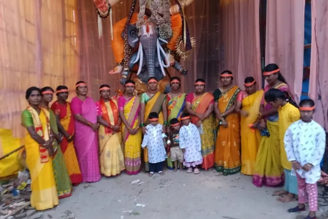 భక్తిశ్రద్ధలతో వినాయకుడి నిమజ్జనం