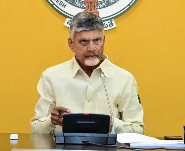 రేపటి నుంచి బాధితులకు ఆర్థిక సాయం.. కేంద్రానికి నివేదిక: సీఎం చంద్రబాబు