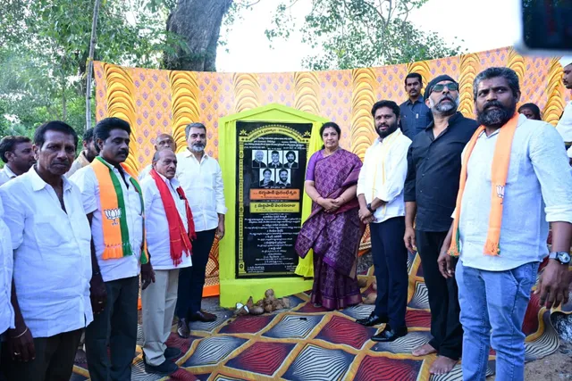 గౌరీపట్నం లో అభివృద్ధి పనులకు శ్రీకారం