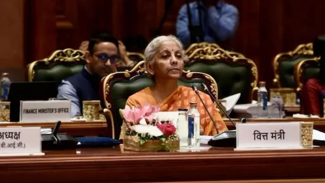 ஜிஎஸ்டி வரி நடைமுறையில் மாற்றம்: பொது அபராத தொகை குறைப்பு