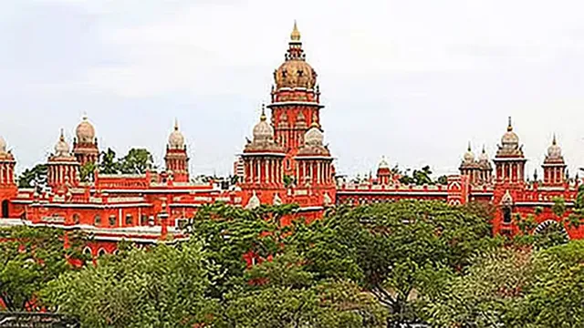 சீமைக் கருவேல மரங்களை அகற்ற நிதியை விடுவிக்க வேண்டும் - நீதிமன்றம் சீமைக் கருவேல மரங்களை அகற்ற நிதியை விடுவிக்க வேண்டும் - நீதிமன்றம்