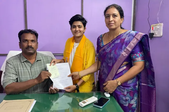 గండి జర్ల ఎంపీటీసీగా టీడీపీ అభ్యర్థి గగన సింధు నామినేషన్