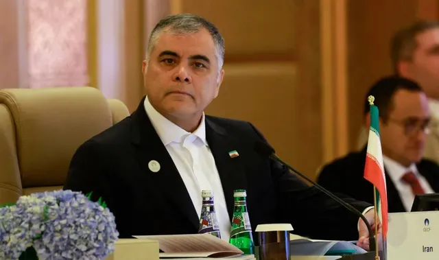 Iran's oil minister resigns.. Is it due to pressure from US sanctions?