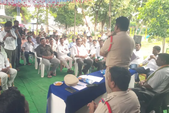పెగడపల్లి: గణపతి నవరాత్రుల ఉత్సవాలు శాంతియుతంగా జరుపుకోవాలి..ఎస్సై