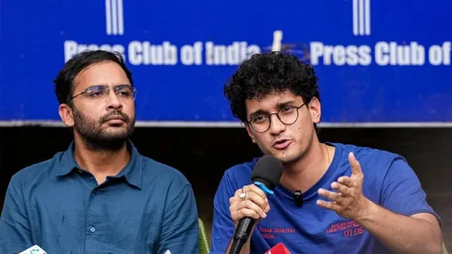 டெல்லியில் போராட்டம் நடத்திய செய்தி தொடர்பாளர்கள் கைது