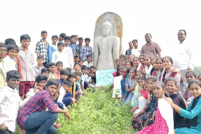 విద్యార్థులకు చారిత్రక సంపదపై అవగాహన: హెరిటేజ్ వాక్