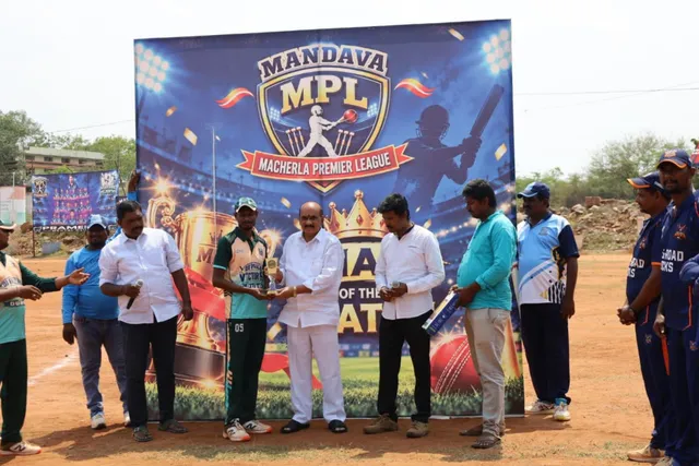 మండవ ప్రీమియర్ లీగ్: విక్టరీ లయన్స్ ఘన విజయం