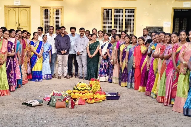 పాలకుర్తిలో ఘనంగా బతుకమ్మ సంబరాలు