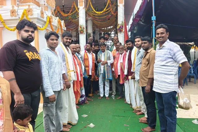 రైల్వేకోడూరులో ఘనంగా సీతారామ విగ్రహ ప్రతిష్ఠాపన వేడుకలు రైల్వేకోడూరులో ఘనంగా సీతారామ విగ్రహ ప్రతిష్ఠాపన వేడుకలు