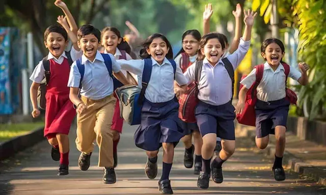 మహారాష్ట్రలో పాఠశాలలకు 13 రోజుల దీపావళి సెలవులు