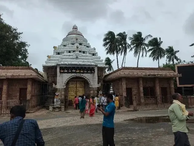 ఆరేళ్ల త‌ర్వాత తెరుచుకున్న శ్రీ గుండిచా దేవాల‌యం