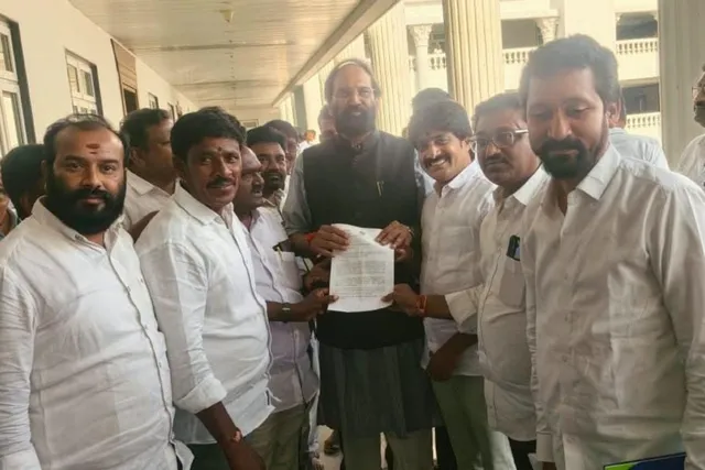 తుంగభద్ర, జూరాల అంశాలపై మంత్రి ఉత్తమ్తో ఎమ్మెల్యే భేటీ తుంగభద్ర, జూరాల అంశాలపై మంత్రి ఉత్తమ్తో ఎమ్మెల్యే భేటీ