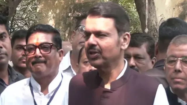 ஜென் Z தலைமுறையினருக்கு அறிவு குறைவு.. தேவேந்திர பட்னாவிஸ் கருத்து