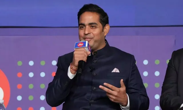 డేటా ట్రాఫిక్లో 60 శాతం వాటా జియోదే: ఆకాశ్ అంబానీ డేటా ట్రాఫిక్లో 60 శాతం వాటా జియోదే: ఆకాశ్ అంబానీ