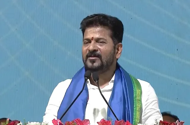 సిరిసిల్ల గడ్డపై కాంగ్రెస్‌ జెండా ఎగురవేస్తాం: సీఎం రేవంత్