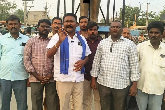 స్థానిక సంస్థల రిజర్వేషన్లలో ఎస్సీలకు న్యాయం చేయాలి.. రామోజీ ఇమ్మానియేల్ స్థానిక సంస్థల రిజర్వేషన్లలో ఎస్సీలకు న్యాయం చేయాలి.. రామోజీ ఇమ్మానియేల్