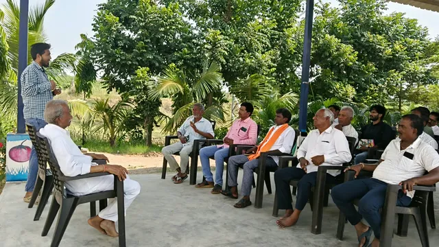 చింతకుంటలో రైతులకు ‘ఖేత్ బచావో’ అవగాహన సదస్సు