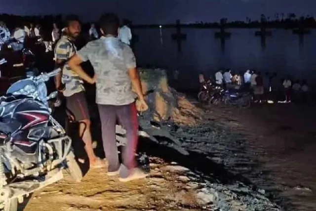 గోదావరిలో యువకుడు గల్లంతు