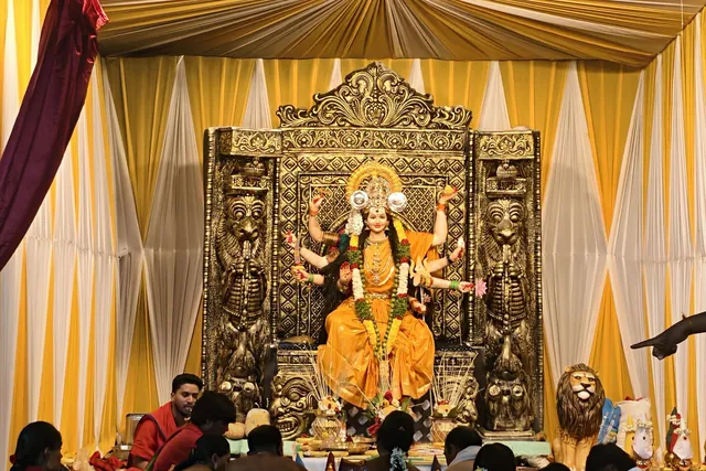 40వ వార్డులో ఘనంగా దుర్గాదేవి కుంకుమ పూజ 40వ వార్డులో ఘనంగా దుర్గాదేవి కుంకుమ పూజ