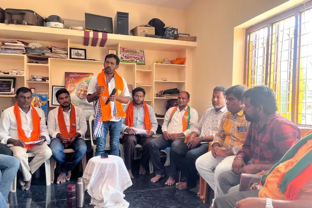 పట్టభద్రులు ఎమ్మెల్సీ ఓటు నమోదు చేసుకోవాలి - కొలువుల శంకర్ పట్టభద్రులు ఎమ్మెల్సీ ఓటు నమోదు చేసుకోవాలి - కొలువుల శంకర్