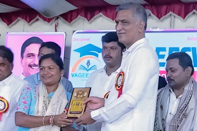 ప్రముఖ ఉపాధ్యాయురాలిగా శెట్టి సుజాత