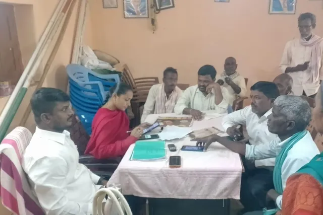 ప్రతి రైతు ఫార్మర్ రిజిస్ట్రేషన్ తప్పనిసరి చేసుకోవాలి - ఏఈఓ దేవేంద్ర