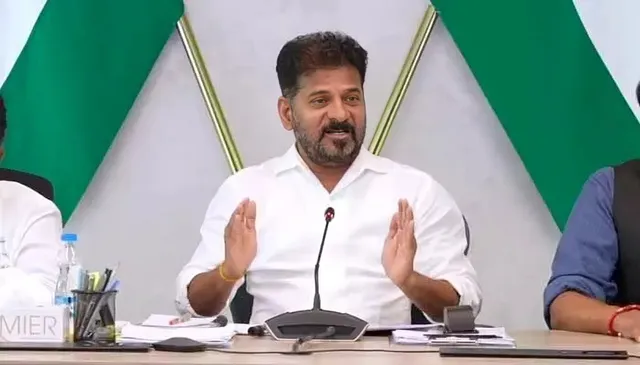 ఈ నెల 26న ముంబైలో పర్యటించనున్న సీఎం రేవంత్ రెడ్డి ఈ నెల 26న ముంబైలో పర్యటించనున్న సీఎం రేవంత్ రెడ్డి
