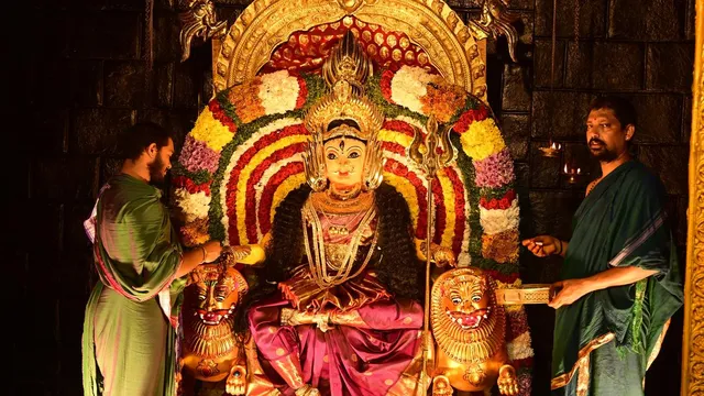 కనకదుర్గమ్మకు ఆ పేరు ఎలా వచ్చిందో తెలుసా?