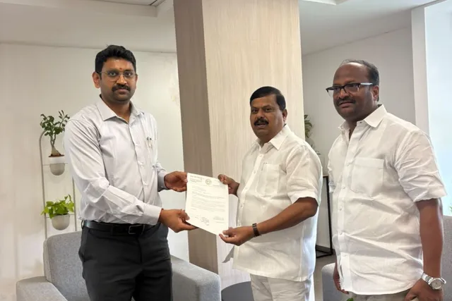 అదనపు ట్రాన్స్ ఫార్మర్లు మంజూరు చేయండి: ఎమ్మెల్యే