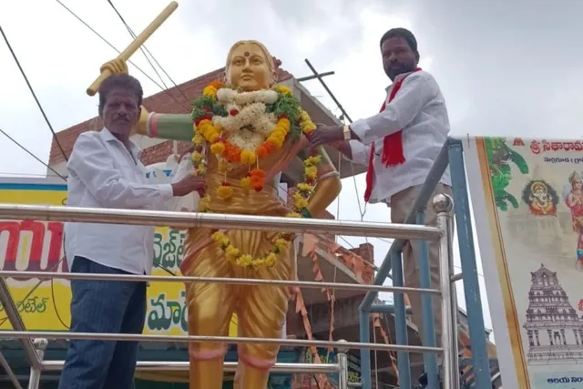 చాకలి ఐలమ్మకు నివాళులు అర్పించిన సిపిఎం నాయకులు