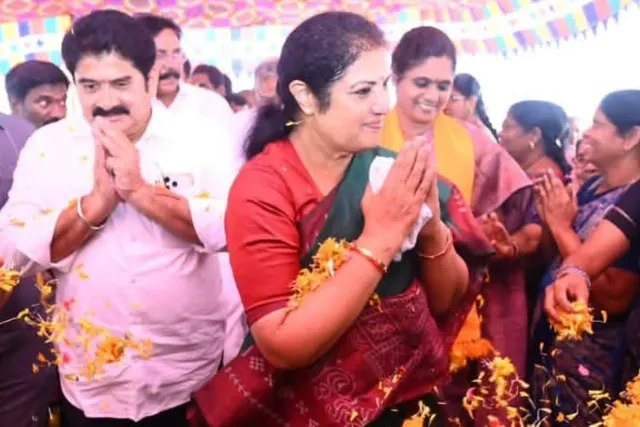 అనపర్తి నియోజకవర్గంలో రహదారి నిర్మాణానికి శంకుస్థాపన