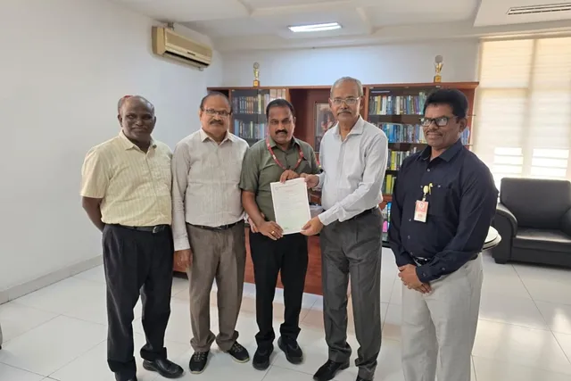 వివిఐటీ అధ్యాపకుడికి కేఎల్ యూనివర్సిటీ నుంచి డాక్టరేట్