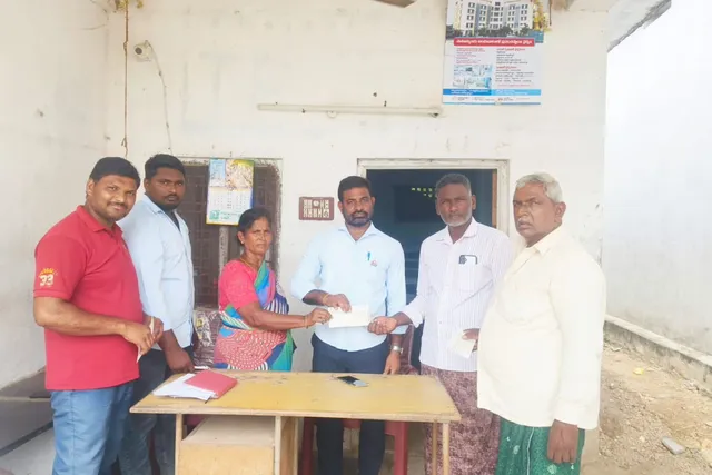 తుంగపాడులో సూపర్ నేపియర్ సాగుకు ప్రోత్సాహం
