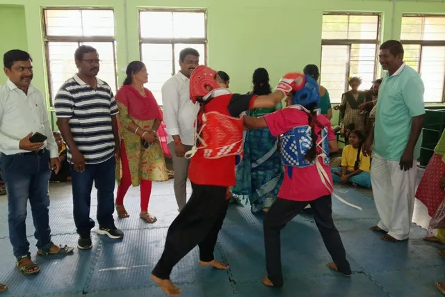 క్రీడాకారులు పూర్తి నైపుణ్యంతో ప్రతిభ చాటాలి