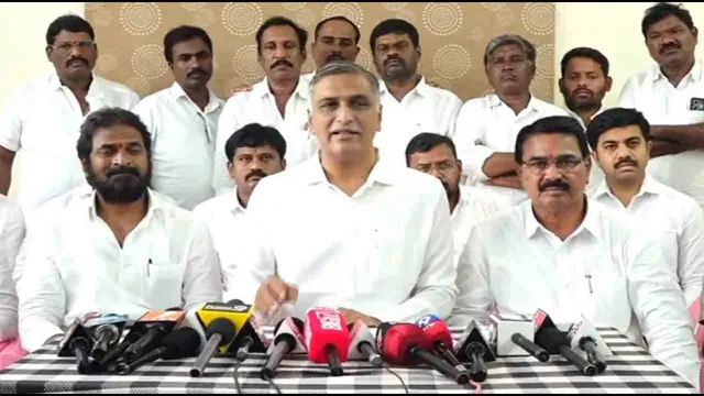 ఏపీలో లేని క్రాప్ హాలిడే తెలంగాణలో ఎందుకు?: హరీష్ రావు