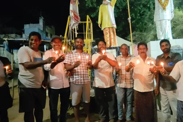 చంద్రబాబు అక్రమ అరెస్ట్ కు మూడేళ్లు.. కొవ్వొత్తులతో ప్రదర్శన చంద్రబాబు అక్రమ అరెస్ట్ కు మూడేళ్లు.. కొవ్వొత్తులతో ప్రదర్శన