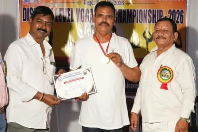 రాష్ట్రస్థాయి యోగా పోటీలకు గుగులోత్ కిషన్ ఎంపిక