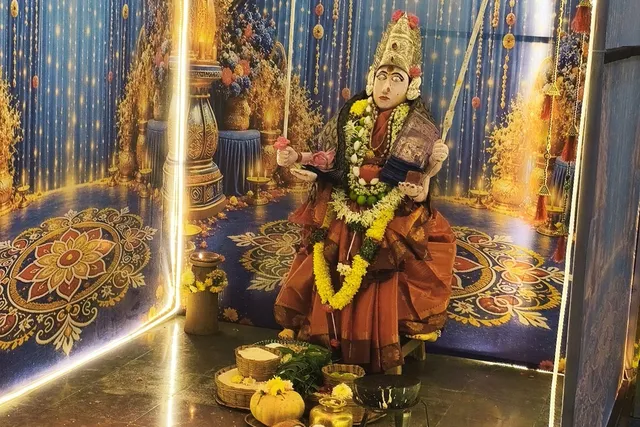న్యాల్కల్ భవానీమాత ఆలయంలో నవరాత్రి ఉత్సవాలు ప్రారంభం న్యాల్కల్ భవానీమాత ఆలయంలో నవరాత్రి ఉత్సవాలు ప్రారంభం